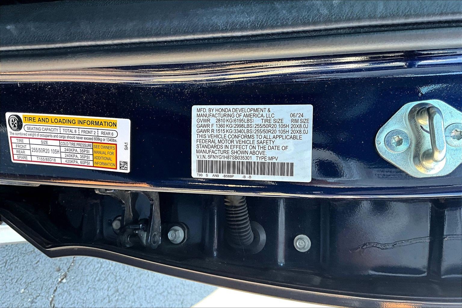 Used 2025 Honda Pilot Elite image 6