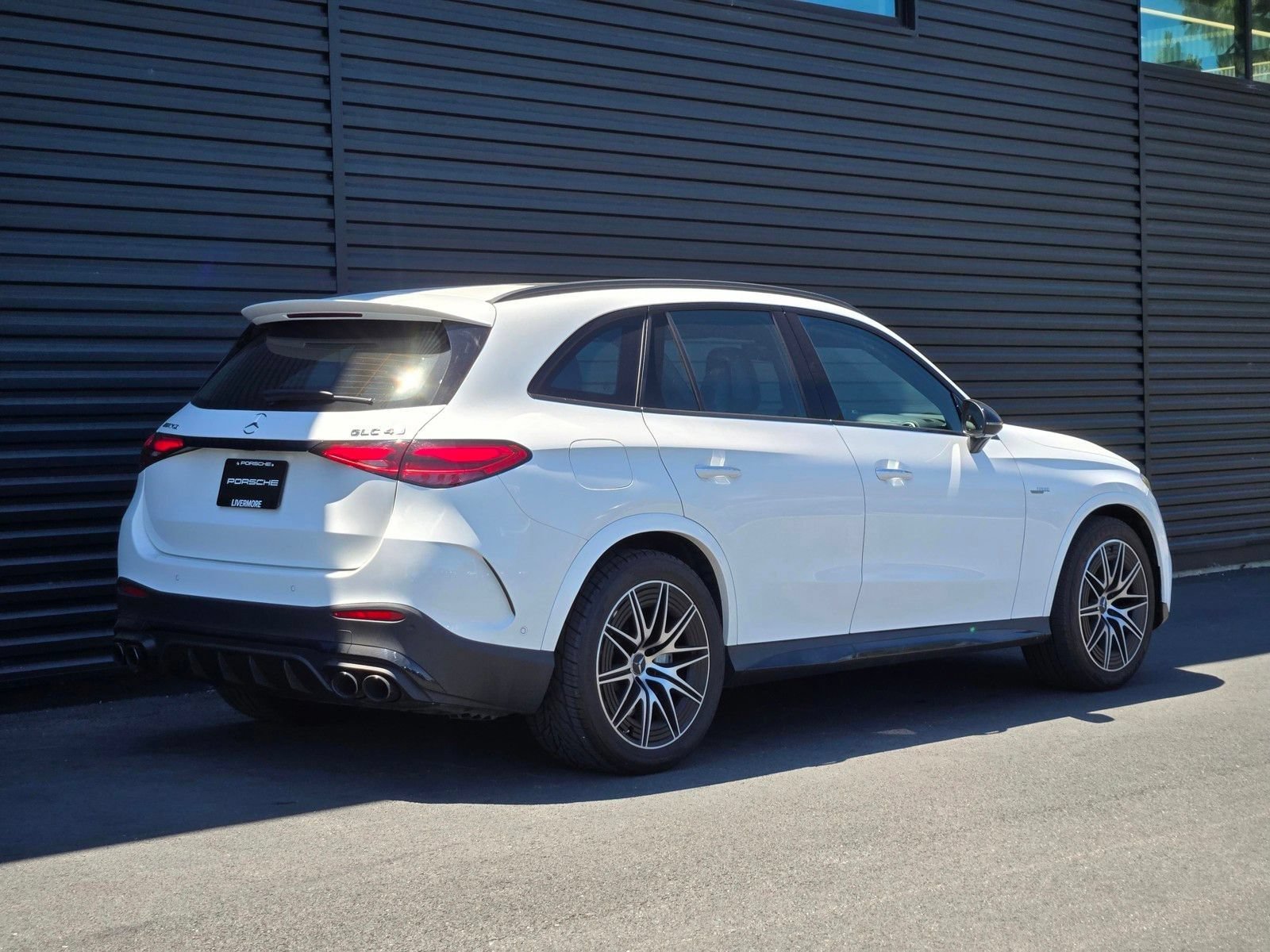 Used 2025 Mercedes-Benz GLC 43 AMG 4MATIC image 8