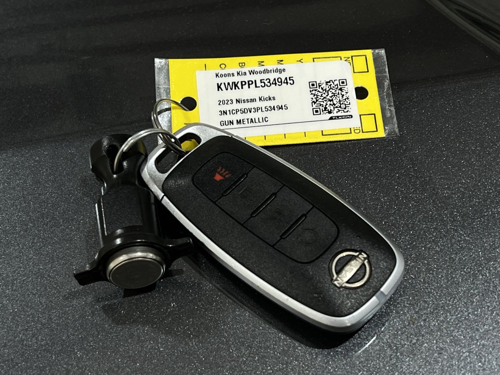Used 2023 Nissan Kicks SR FWD image 37