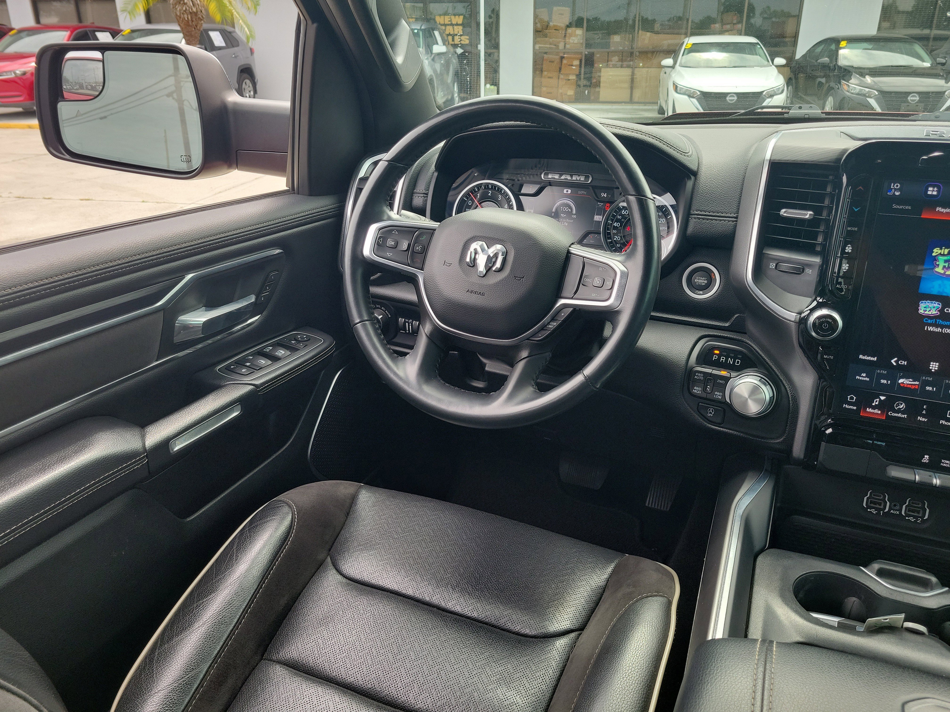 Used 2023 RAM 1500 Laramie AWD/4WD image 17