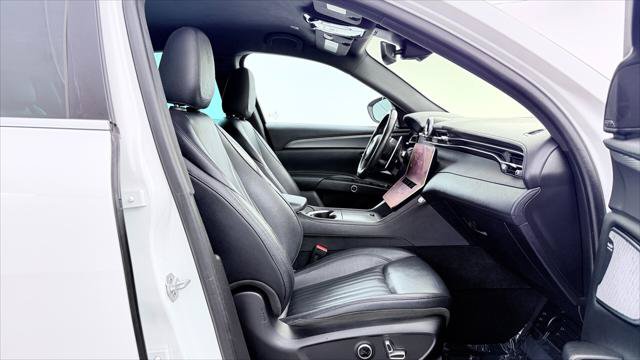 Used 2024 Maserati Grecale GT AWD/4WD image 17