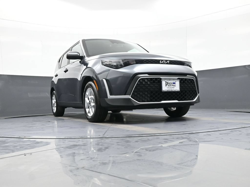 Certified 2025 Kia Soul S FWD image 27