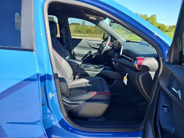 New 2027 Chevrolet Equinox RS w/ LPO, Floor Liner Package FWD image 28
