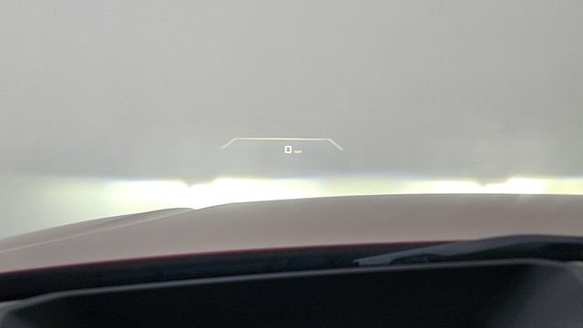 Used 2025 BMW M440i Coupe image 37