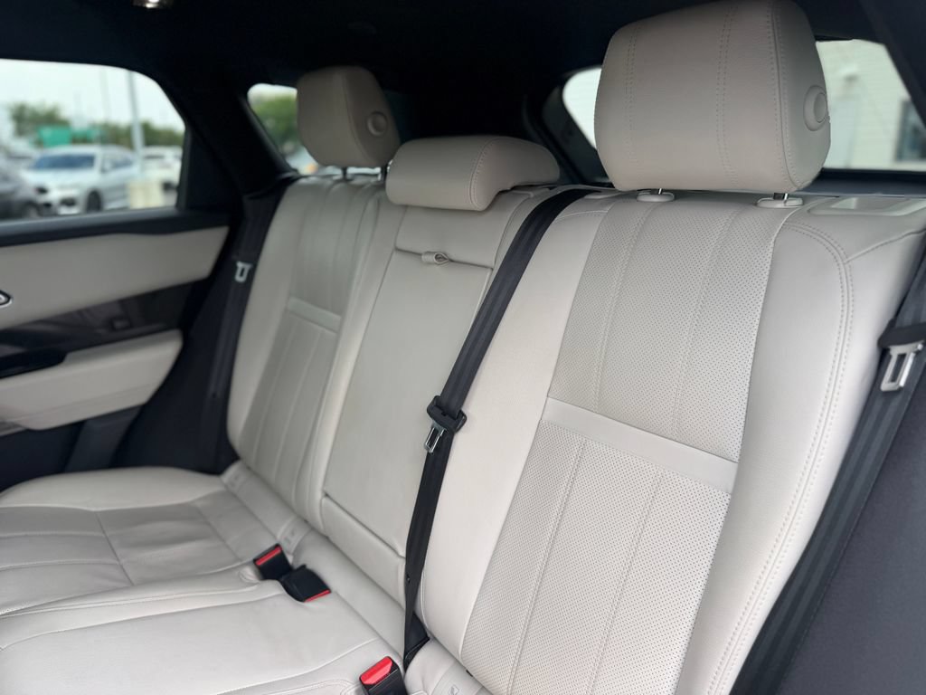 Used 2021 Land Rover Range Rover Velar R-Dynamic S AWD/4WD image 18