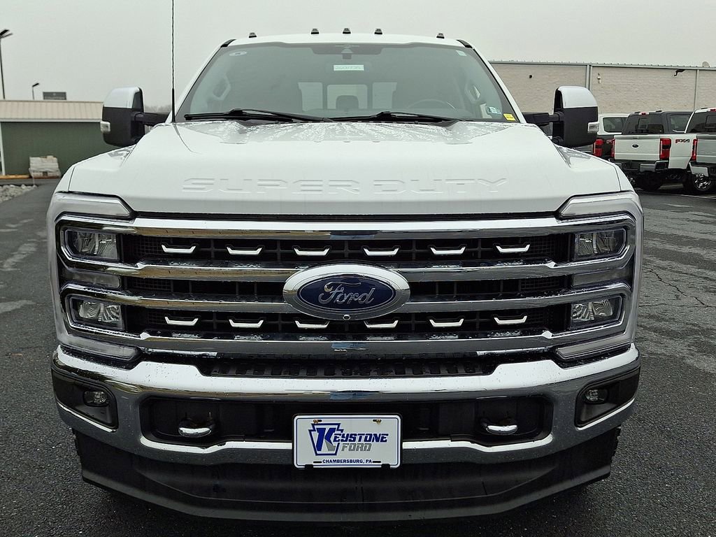 Used 2023 Ford F250 Lariat w/ Chrome Package image 2
