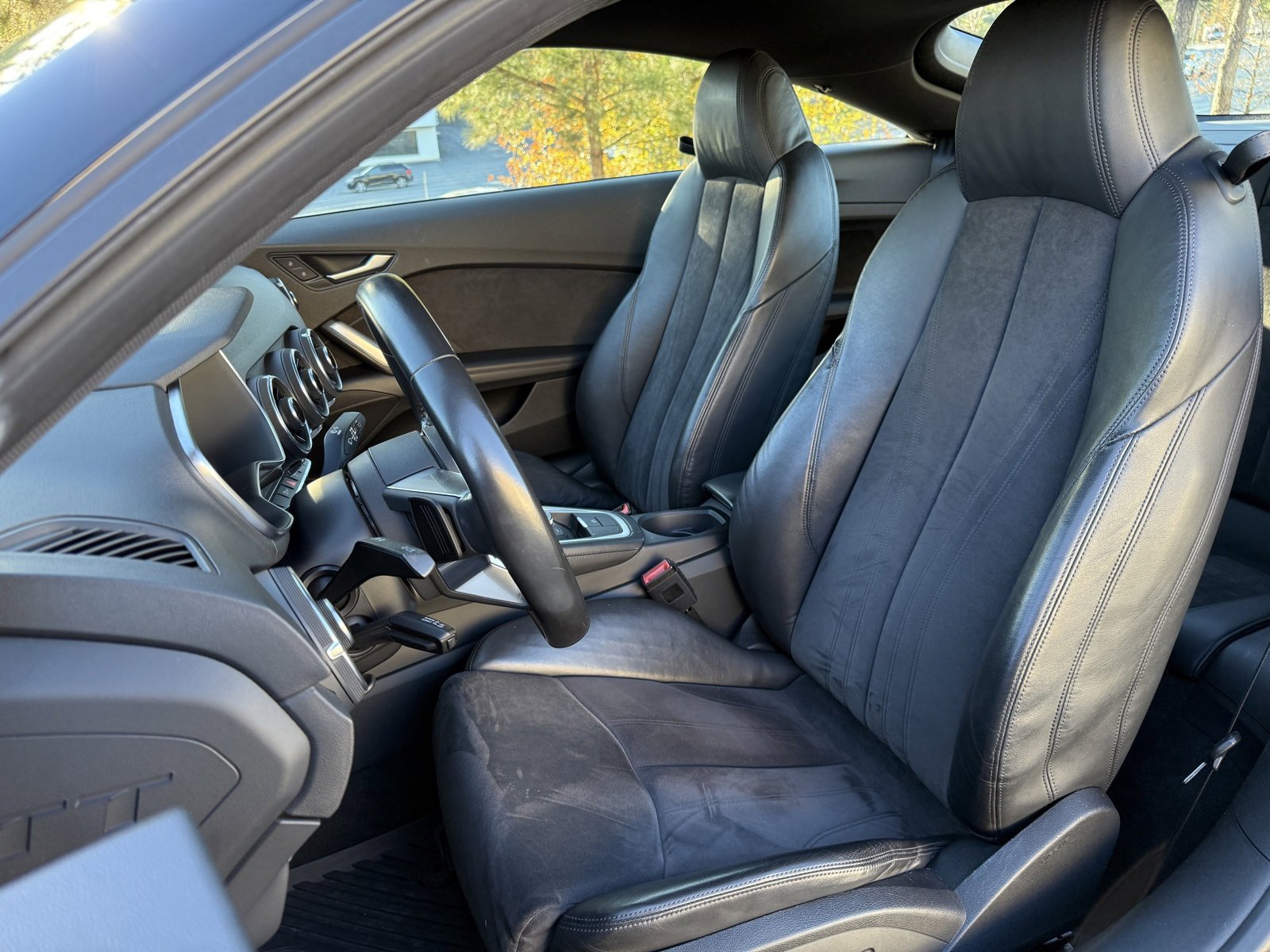 Used 2017 Audi TT 2.0T w/ Technology Package image 34