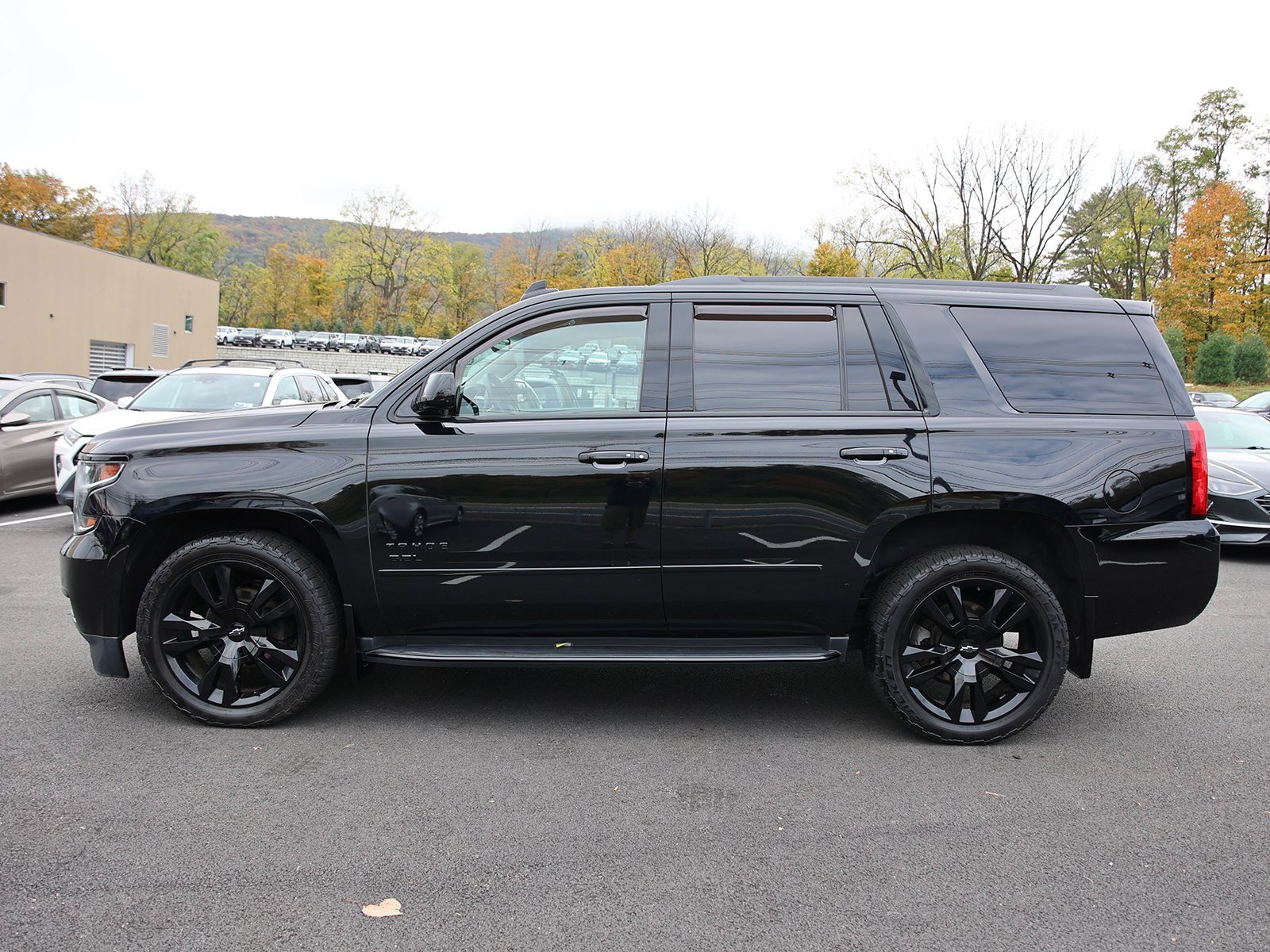 Used 2019 Chevrolet Tahoe Premier image 4