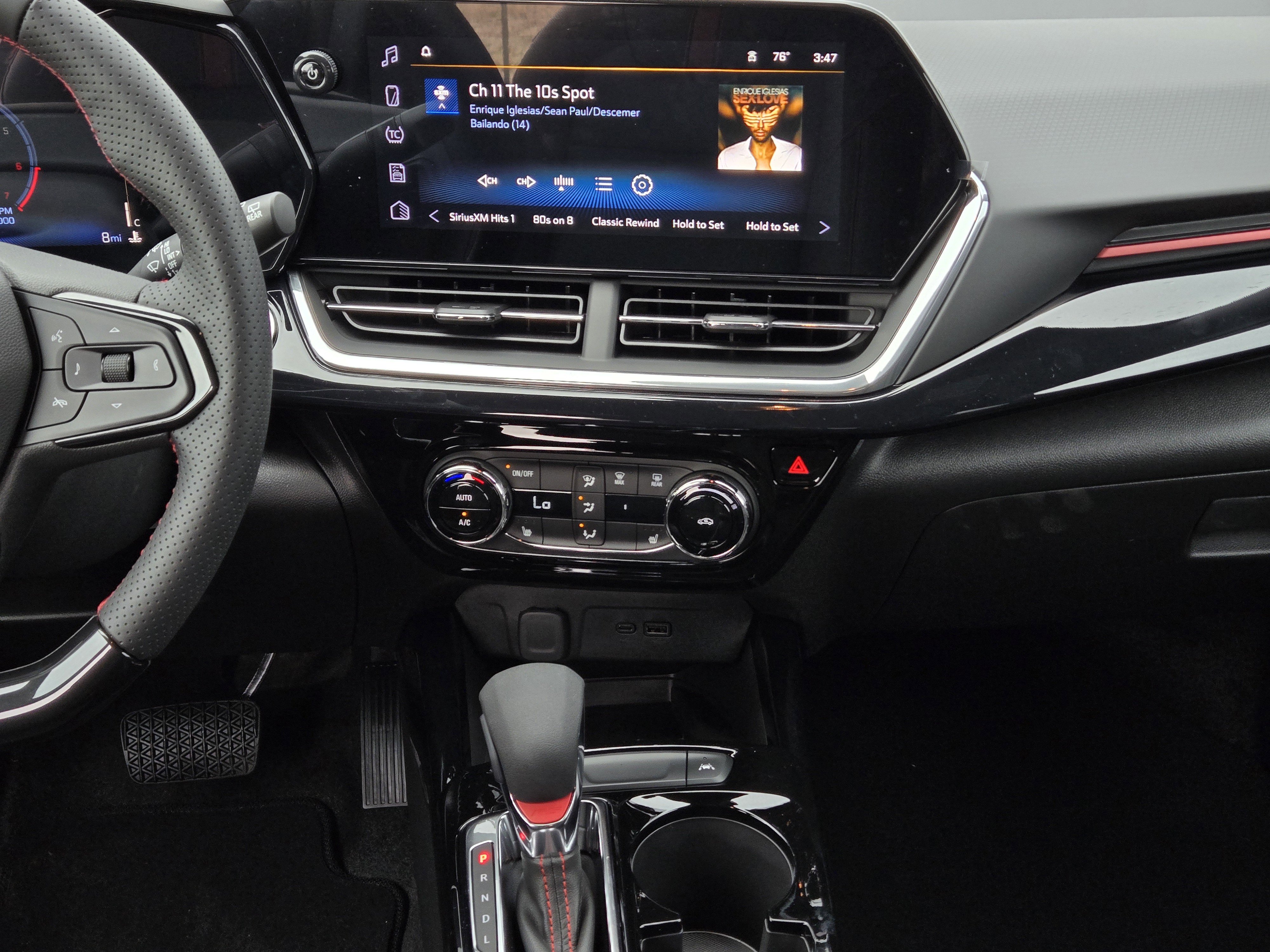 New 2026 Chevrolet Trax RS w/ Sunroof Package image 21