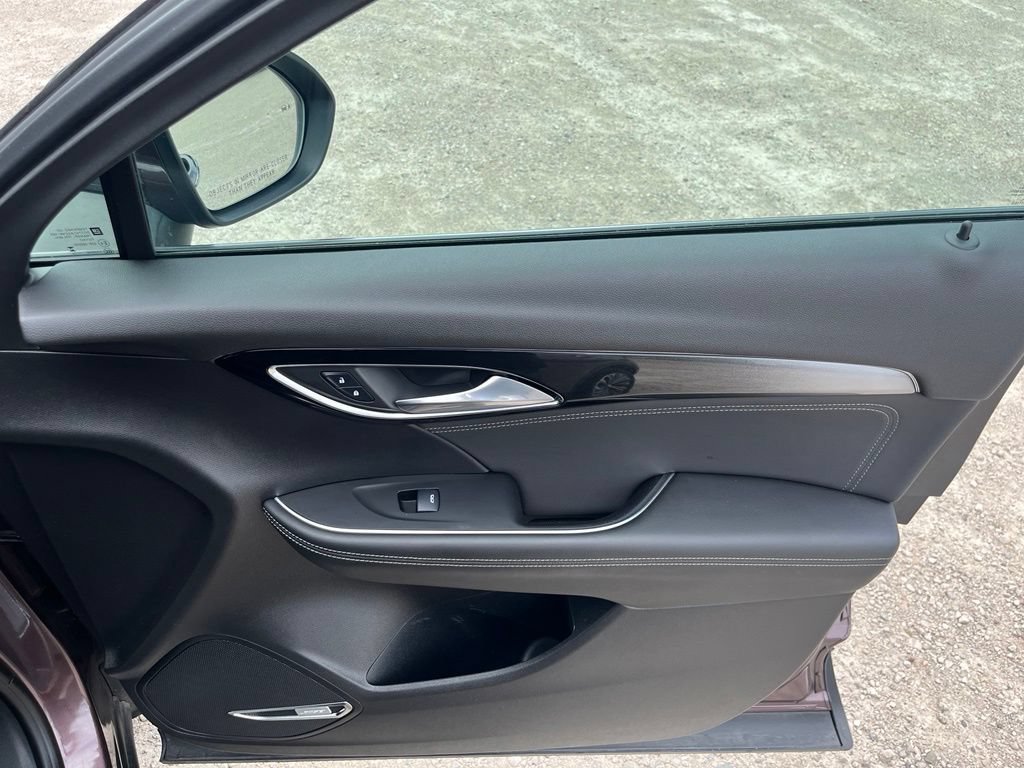 Used 2024 Buick Envision Preferred AWD/4WD image 34