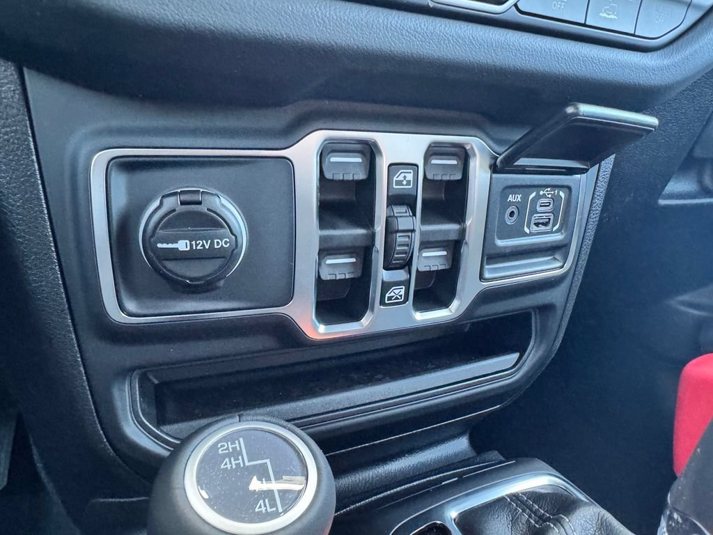 New 2026 Jeep Wrangler Unlimited Sahara AWD/4WD image 19