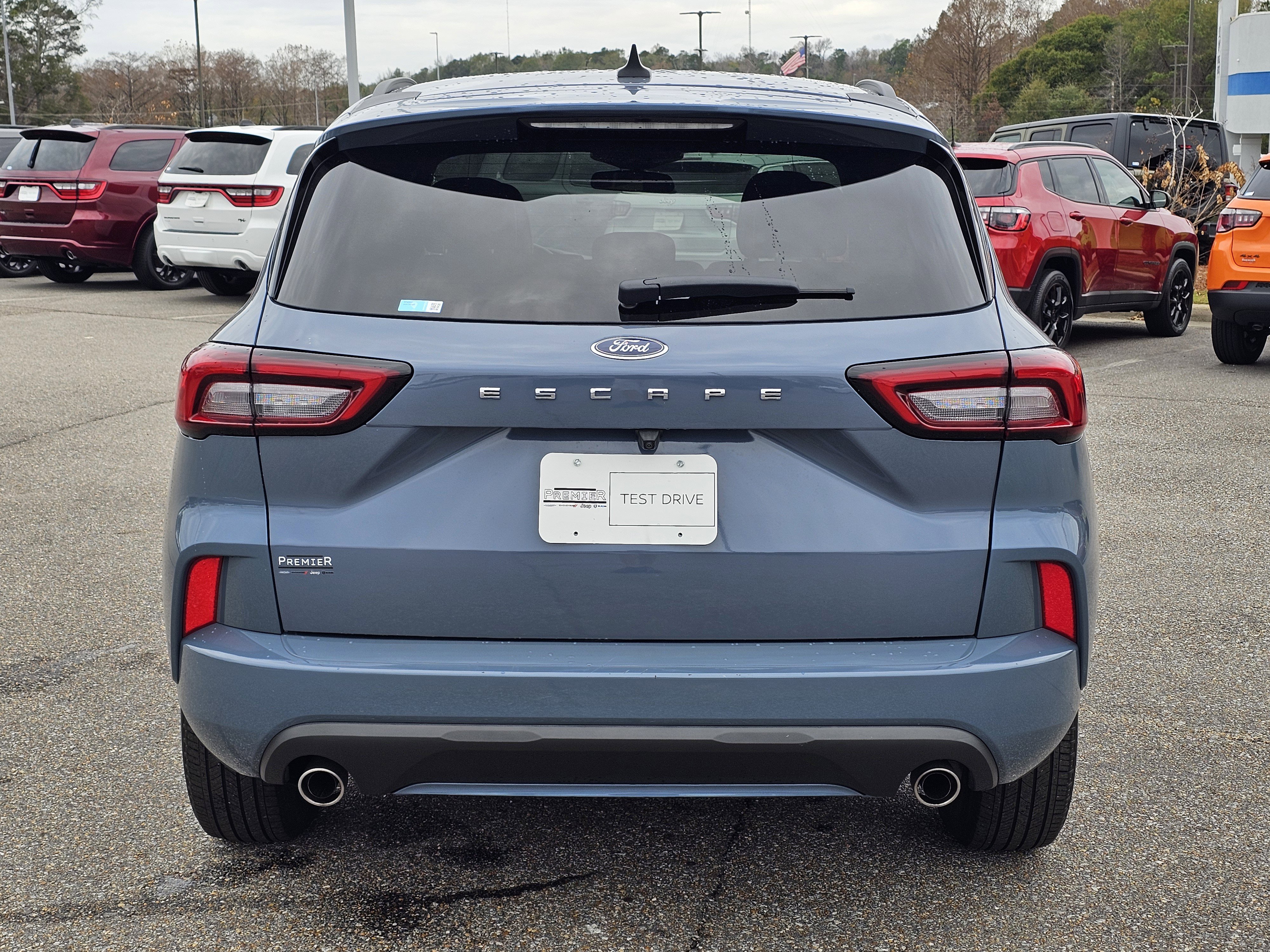 Used 2024 Ford Escape ST-Line image 10