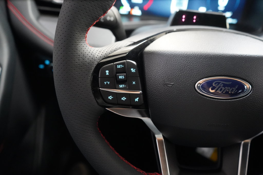 New 2027 Ford Explorer ST-Line w/ Premium Package RWD image 34