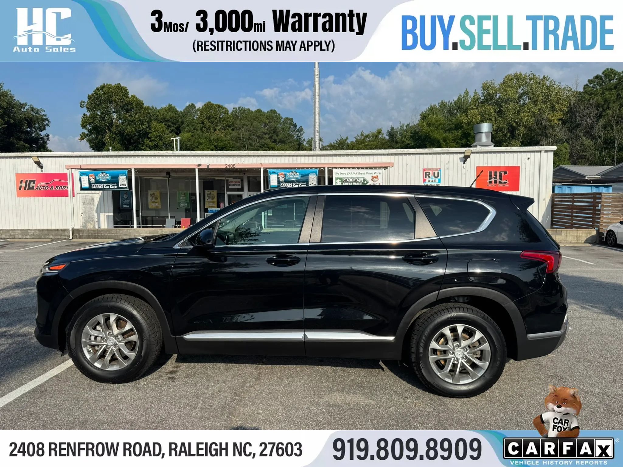 Used 2020 Hyundai Santa Fe SE FWD image 2