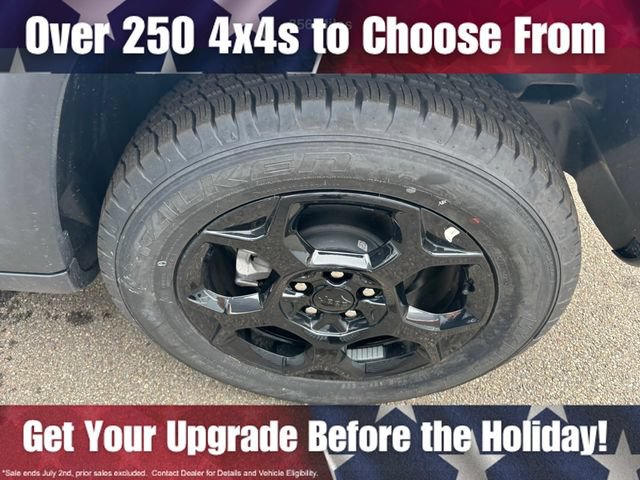 Used 2023 Jeep Compass Trailhawk w/ Trailhawk Elite Group AWD/4WD image 40
