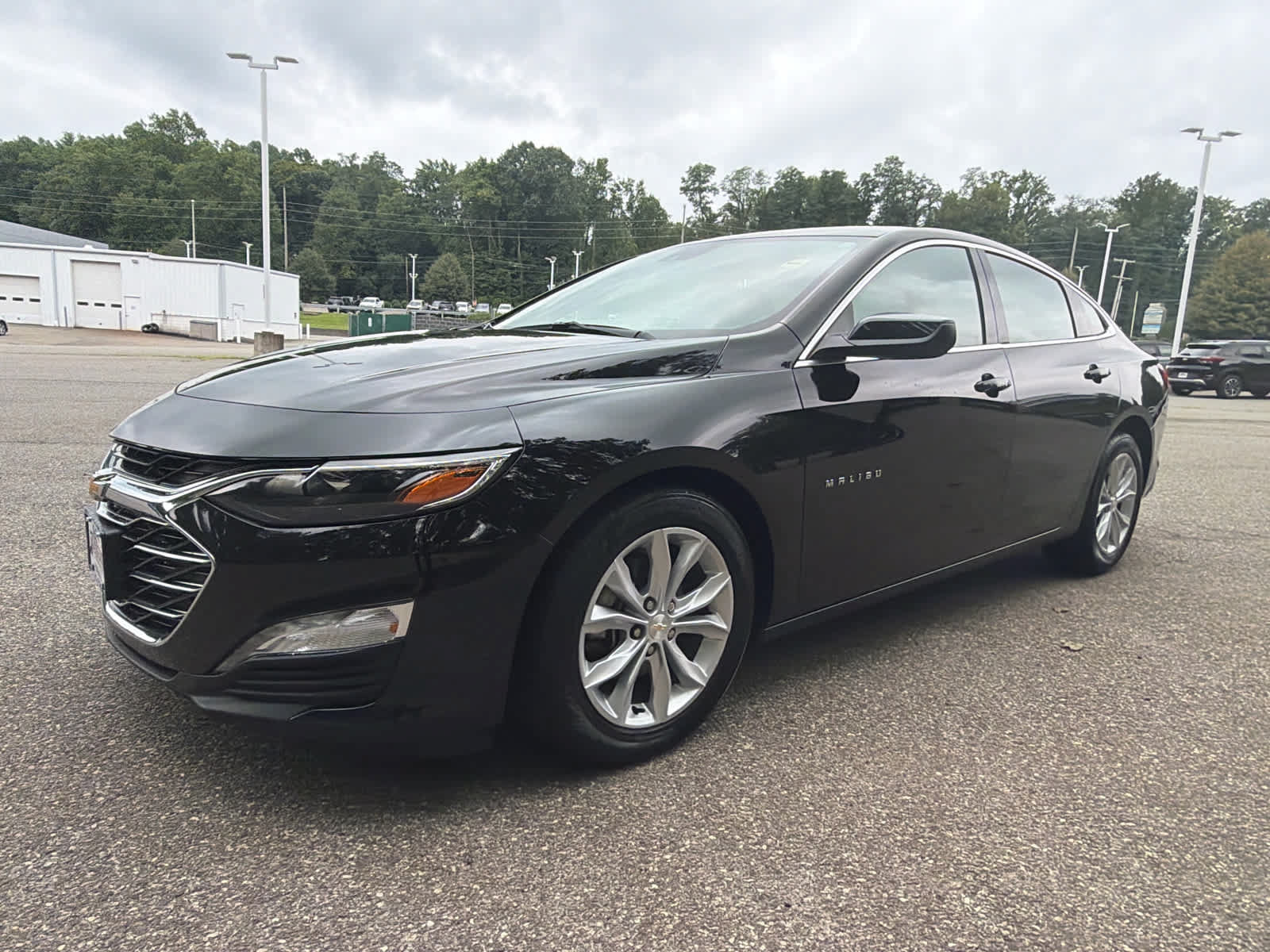 Used 2025 Chevrolet Malibu LT FWD image 1
