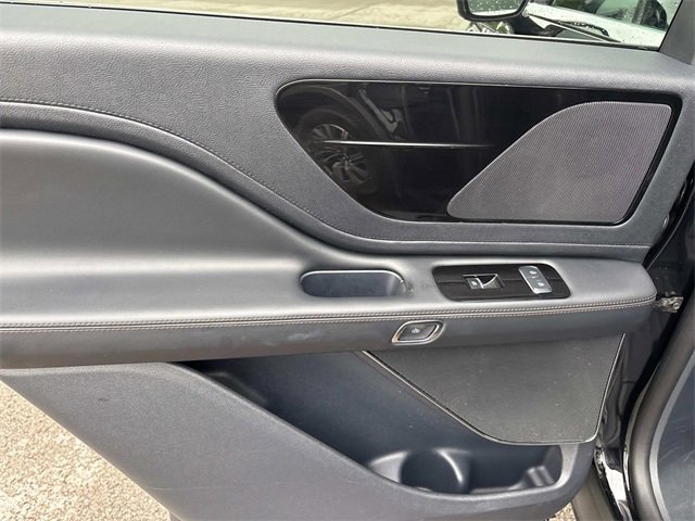 Certified 2025 Lincoln Aviator Premiere image 21