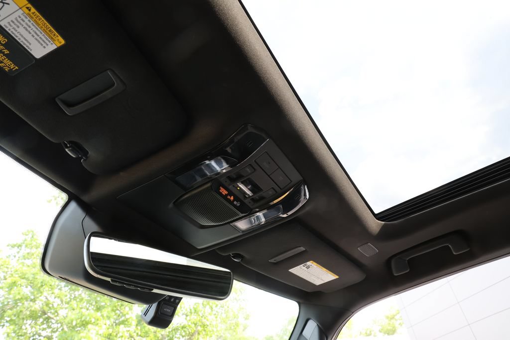 Used 2024 Lexus GX 550 AWD/4WD image 19