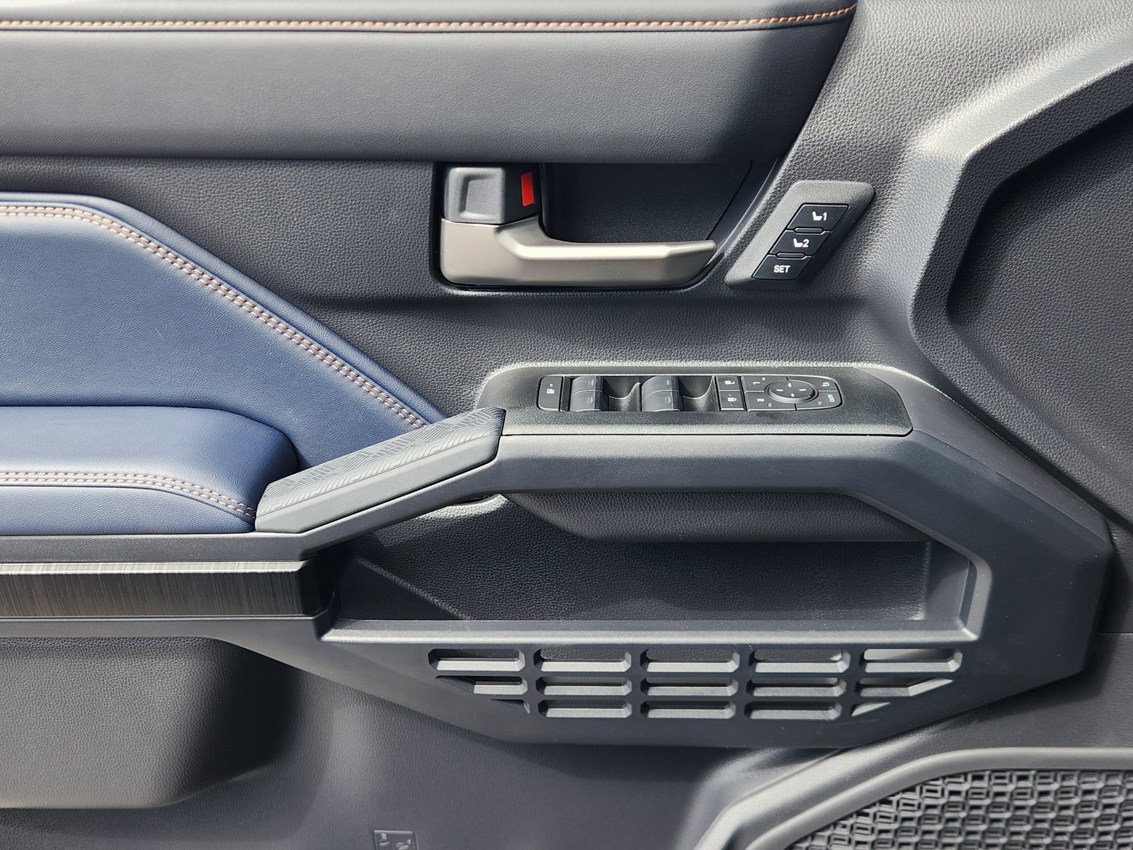 New 2026 Toyota 4Runner Platinum image 22