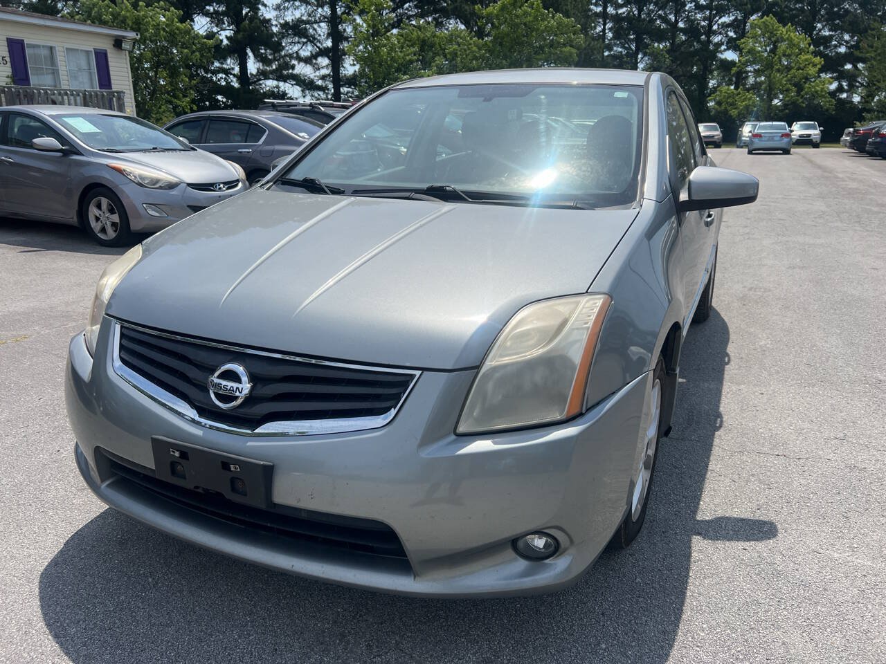 Used 2011 Nissan Sentra 2.0 SL w/ SL Special Value Pkg FWD image 2