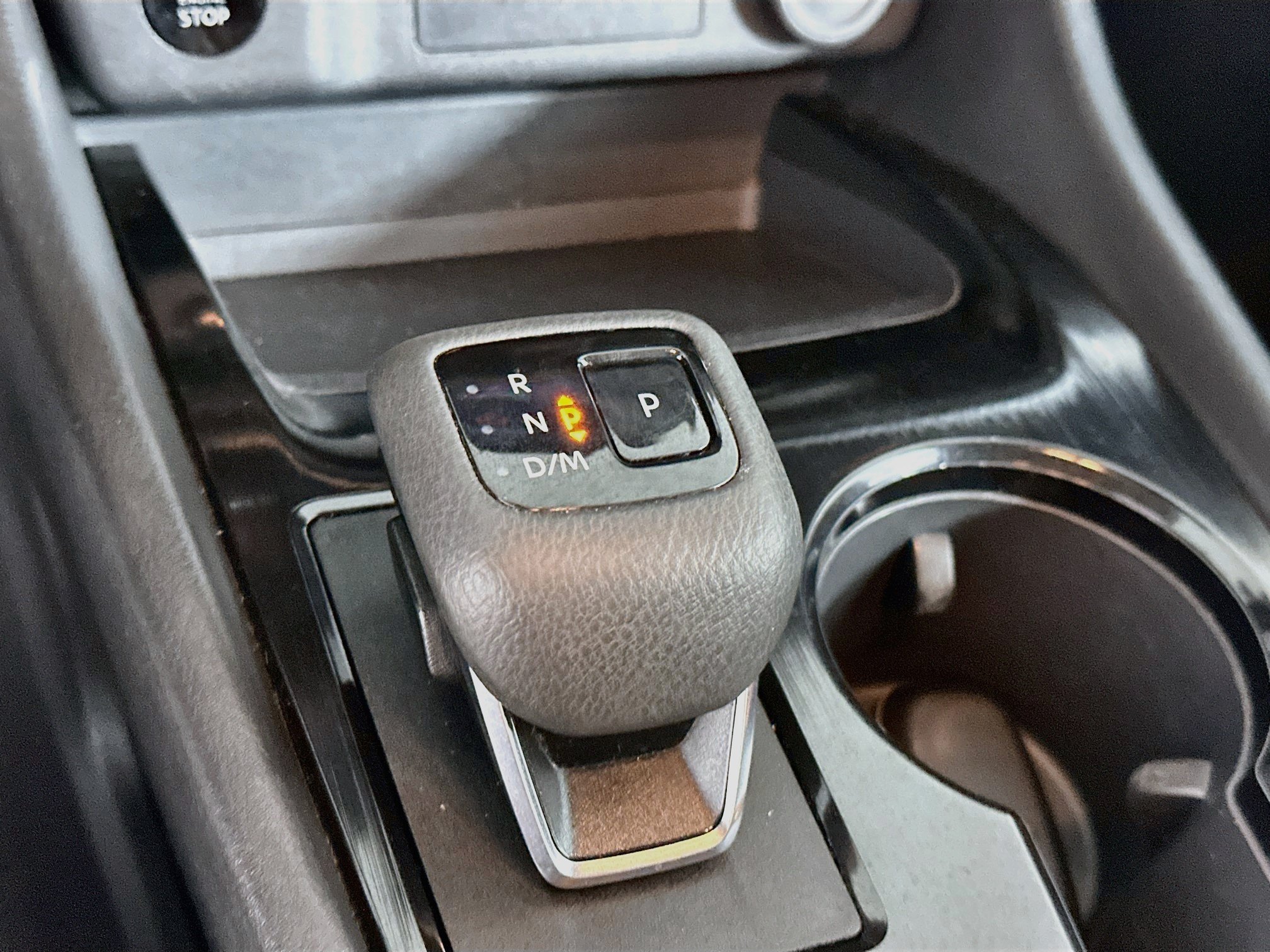 Used 2024 Nissan Rogue SV FWD image 24