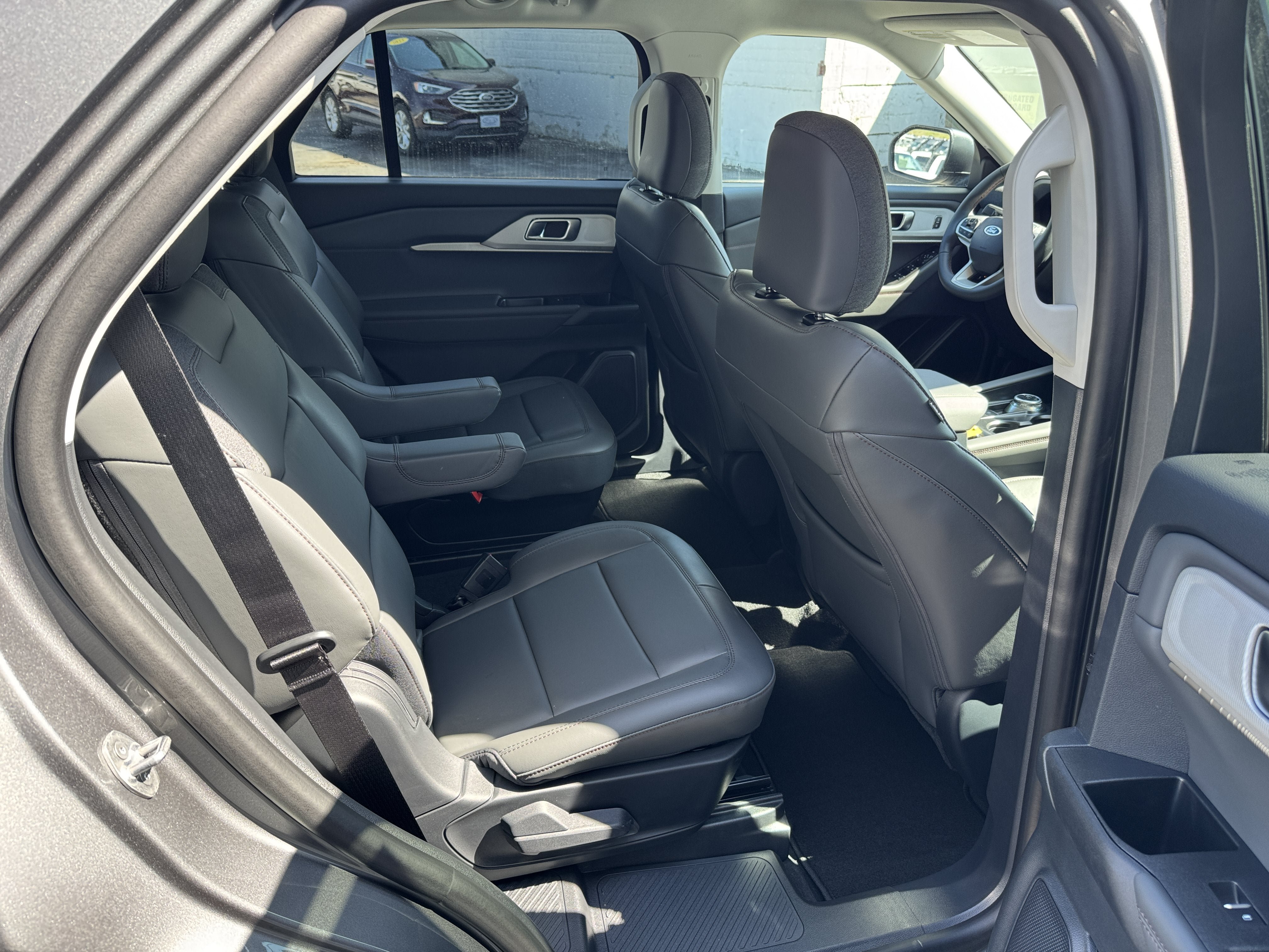 New 2026 Ford Explorer Active w/ Active Comfort Package AWD/4WD image 30