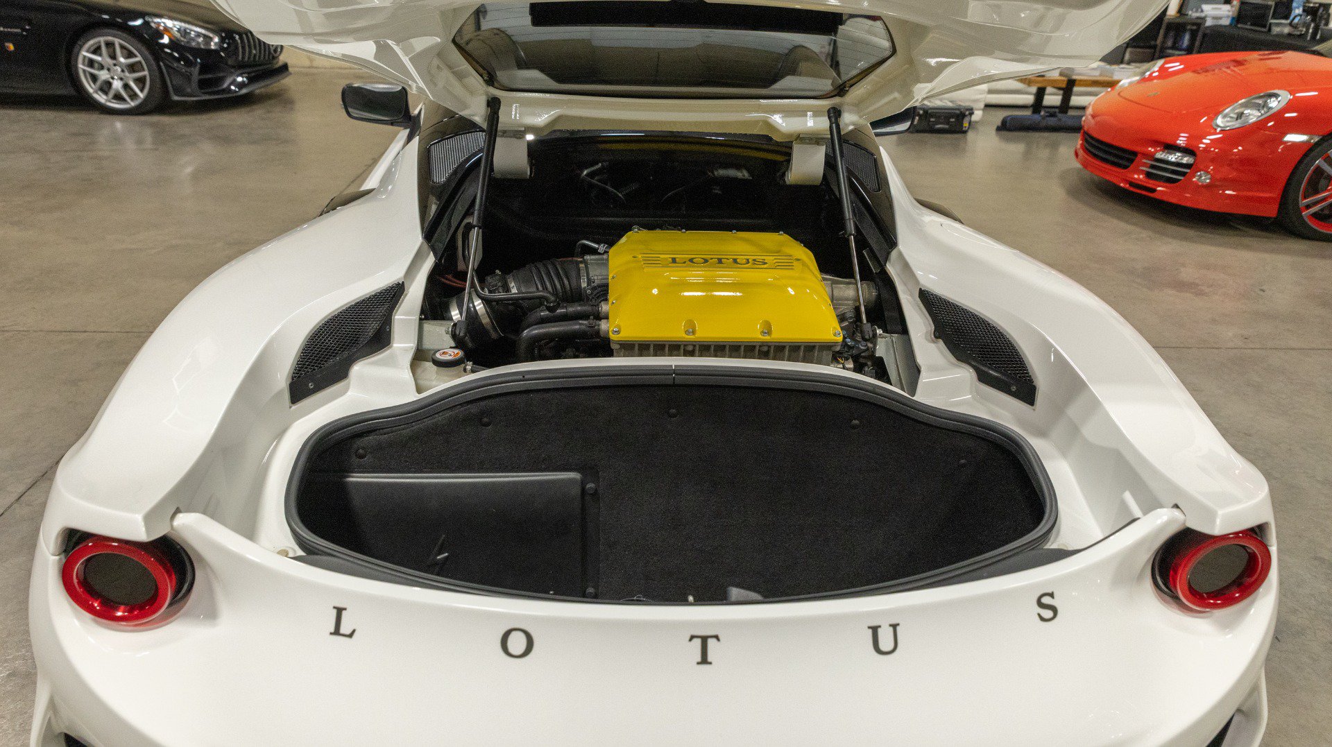Used 2021 Lotus Evora RWD image 74