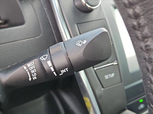 Used 2017 Toyota Camry SE FWD image 14