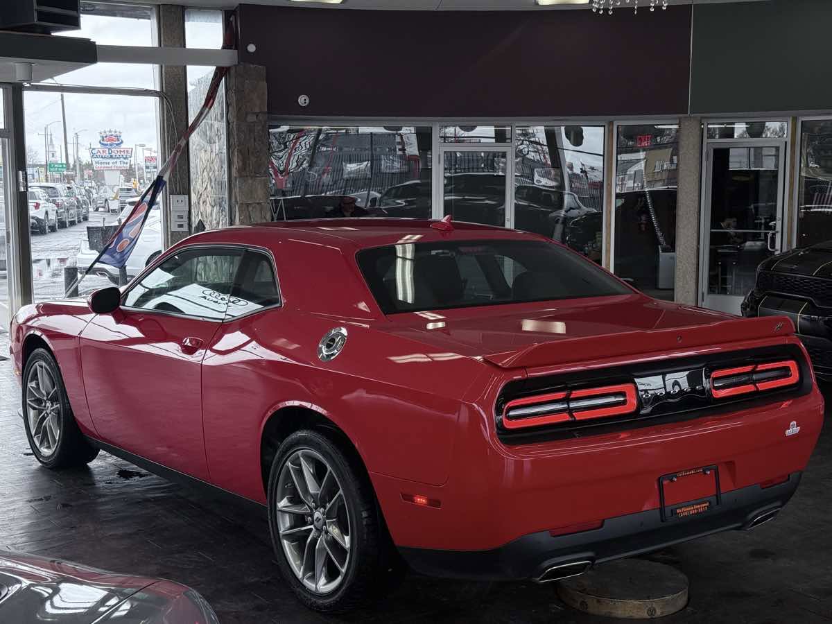 Used 2021 Dodge Challenger GT w/ Plus Package image 11