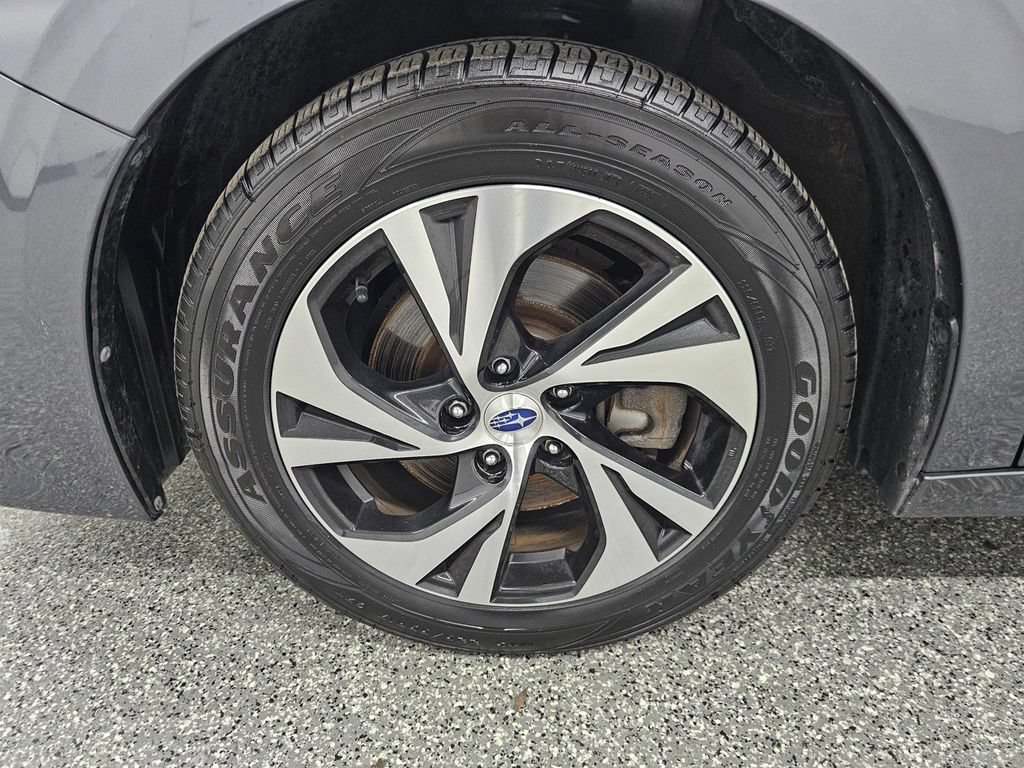 Used 2020 Subaru Legacy Premium AWD/4WD image 9