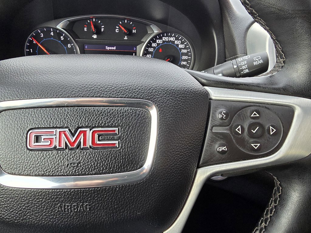 Used 2023 GMC Terrain SLT image 42