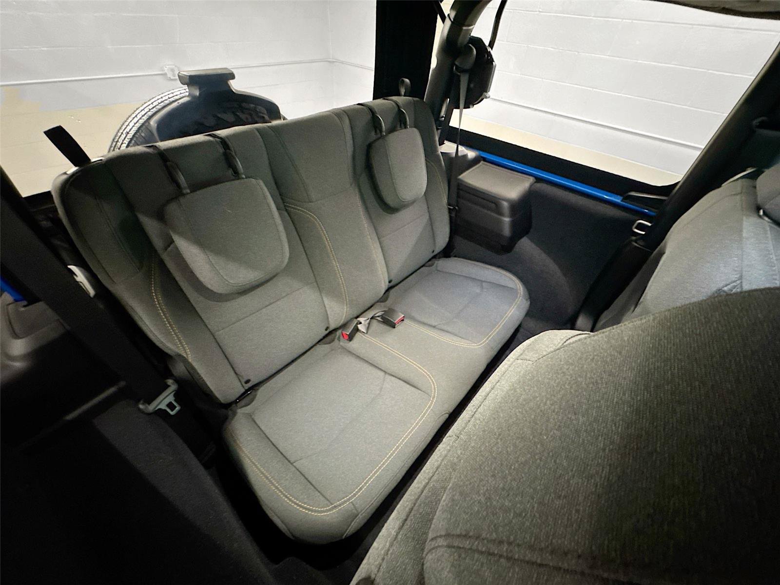 Used 2024 Jeep Wrangler Sport AWD/4WD image 25