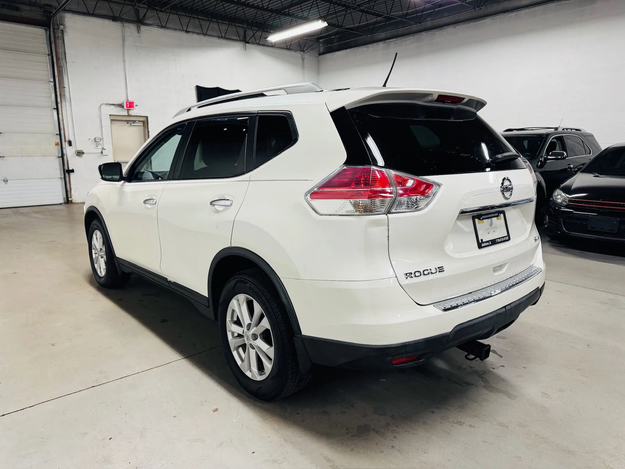 Used 2015 Nissan Rogue SV image 8