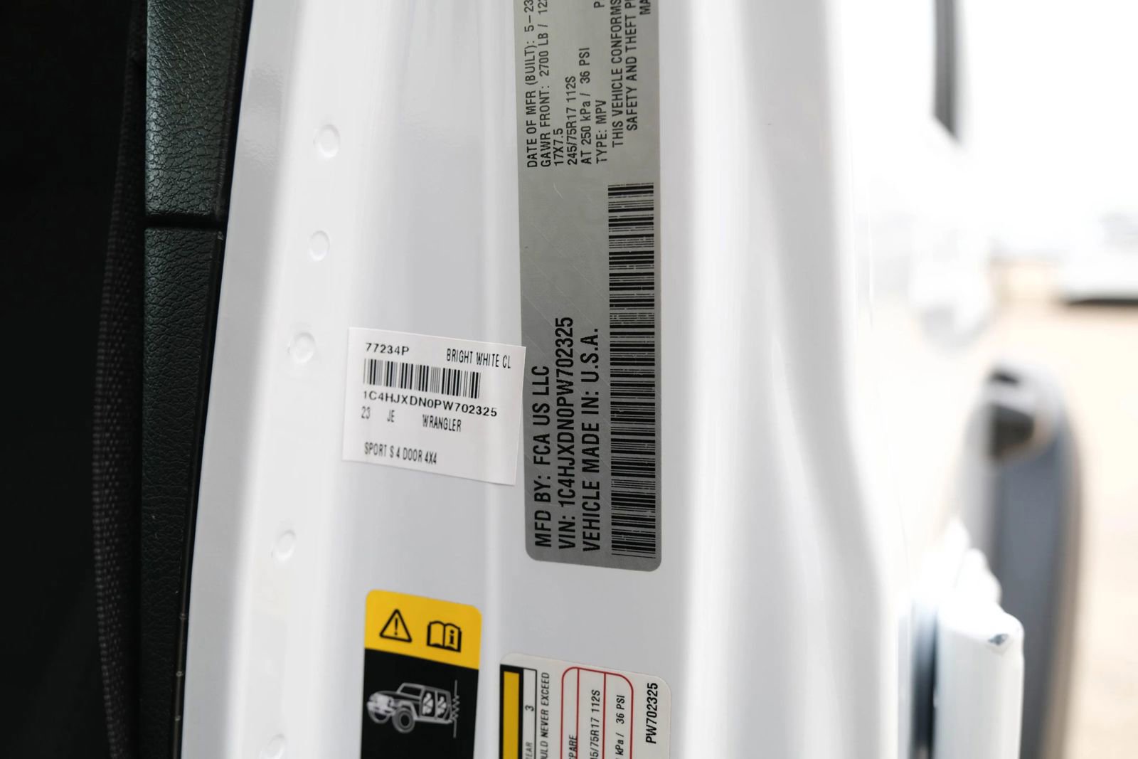 Used 2023 Jeep Wrangler Unlimited Sport image 40