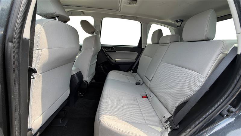 Used 2018 Subaru Forester 2.5i Premium AWD/4WD image 16