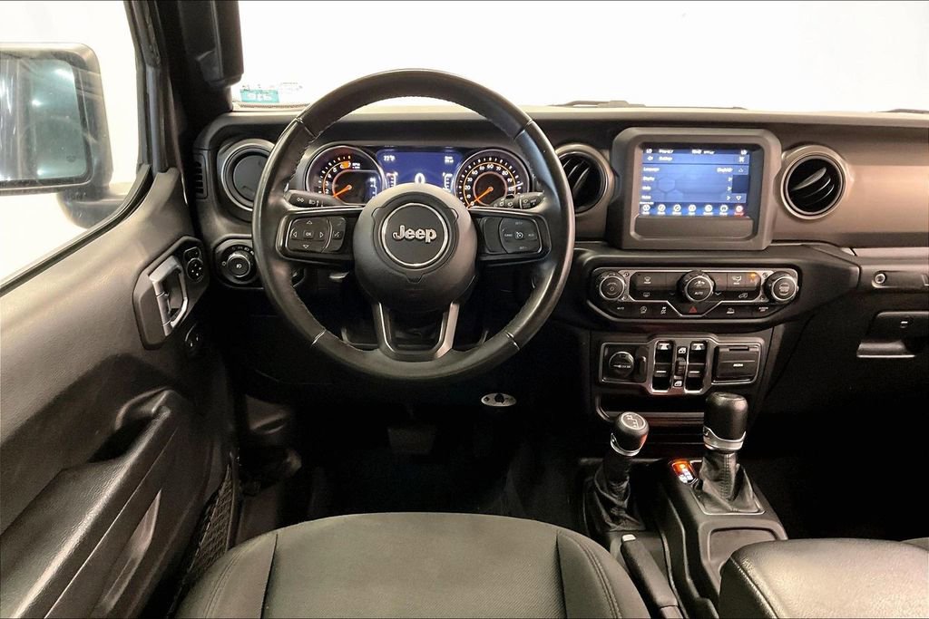 Used 2021 Jeep Wrangler Unlimited Sport AWD/4WD image 4