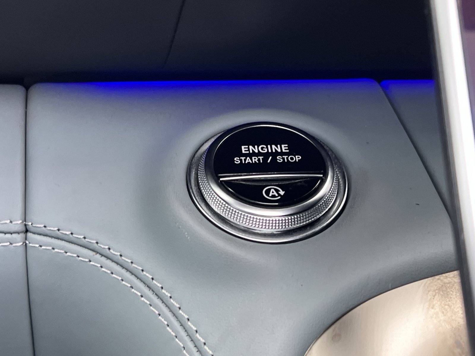 Certified 2022 Mercedes-Benz SL 55 AMG 4MATIC image 40