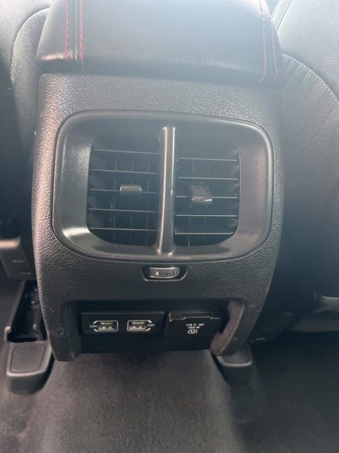 Used 2022 Jeep Cherokee Trailhawk AWD/4WD image 16