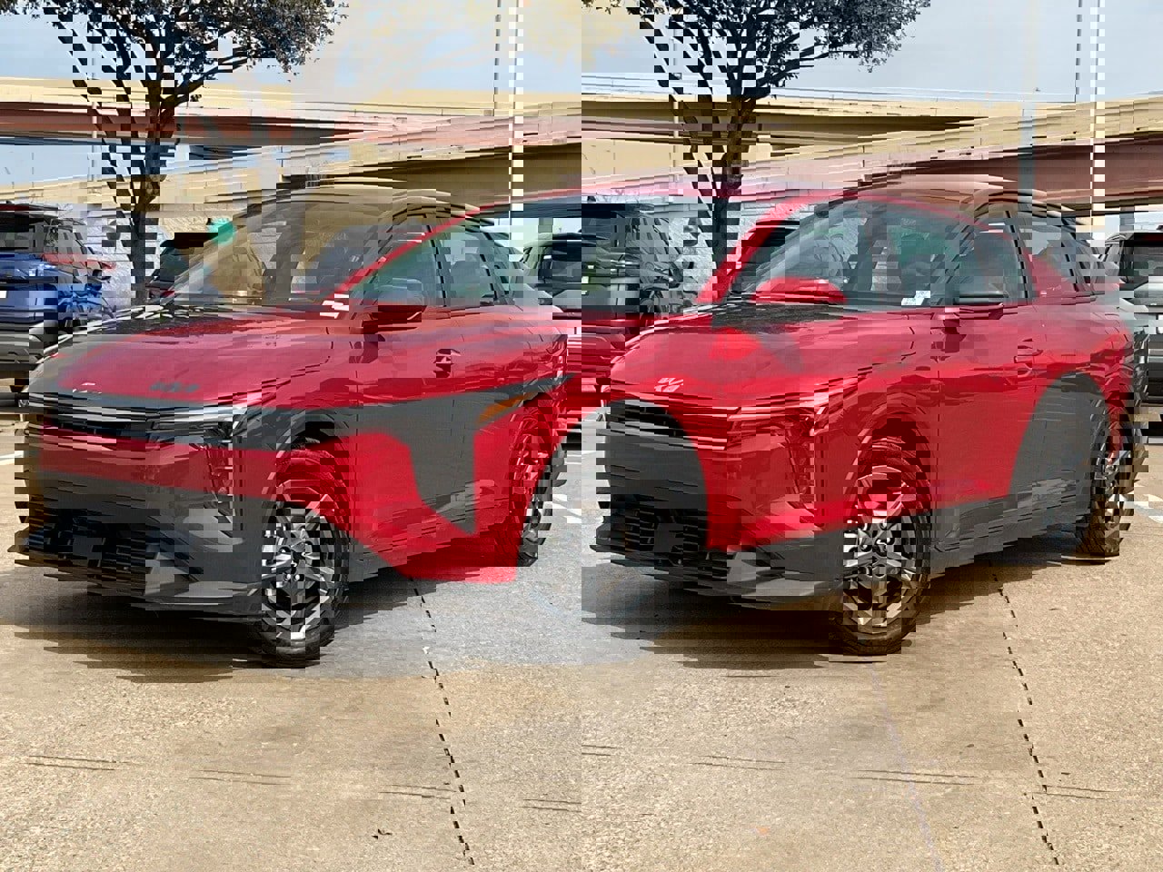 Used 2025 Kia K4 LXS image 2