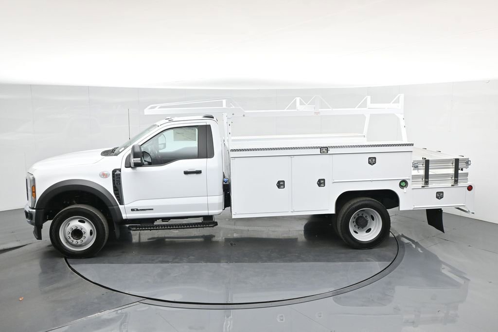 New 2025 Ford F450 XL w/ XL Chrome Package image 55
