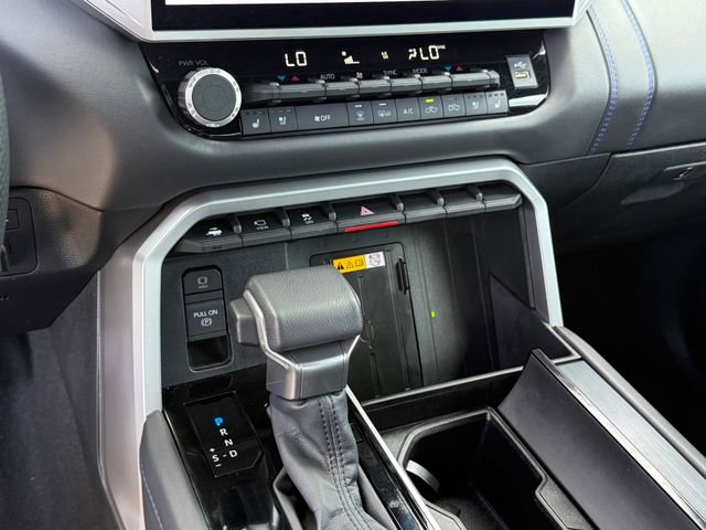 Used 2024 Toyota Tundra Platinum AWD/4WD image 21
