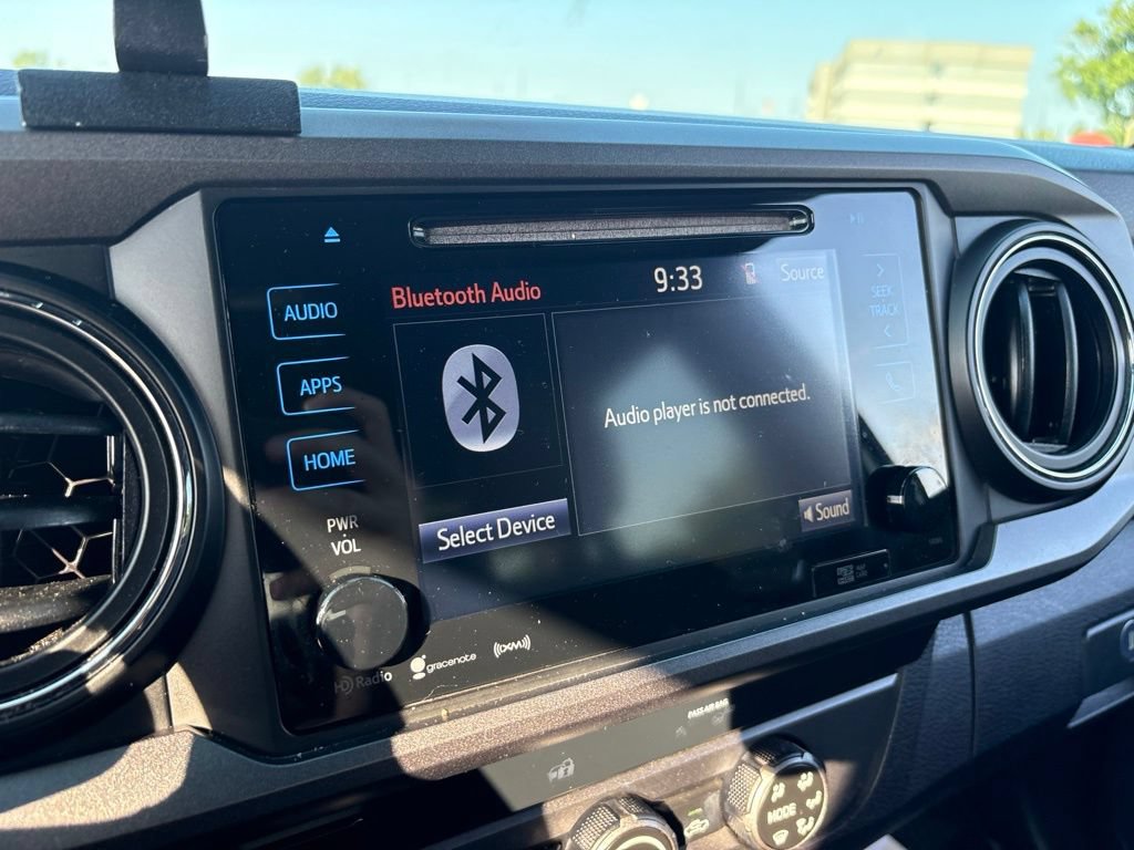 Used 2019 Toyota Tacoma TRD Sport w/ Technology Package AWD/4WD image 23