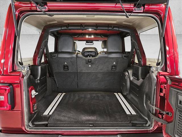 Used 2021 Jeep Wrangler Unlimited Rubicon w/ Trailer Tow Package image 6