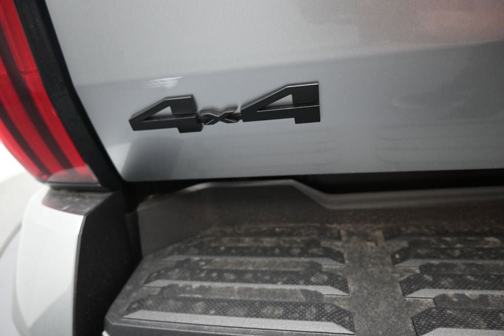 New 2026 Toyota Tundra SR5 w/ SX Package AWD/4WD image 33