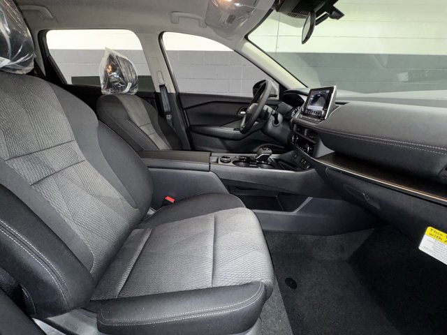 New 2026 Nissan Rogue SV AWD/4WD image 8