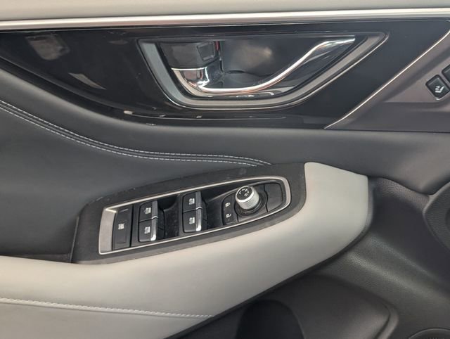 Used 2023 Subaru Outback Limited image 26
