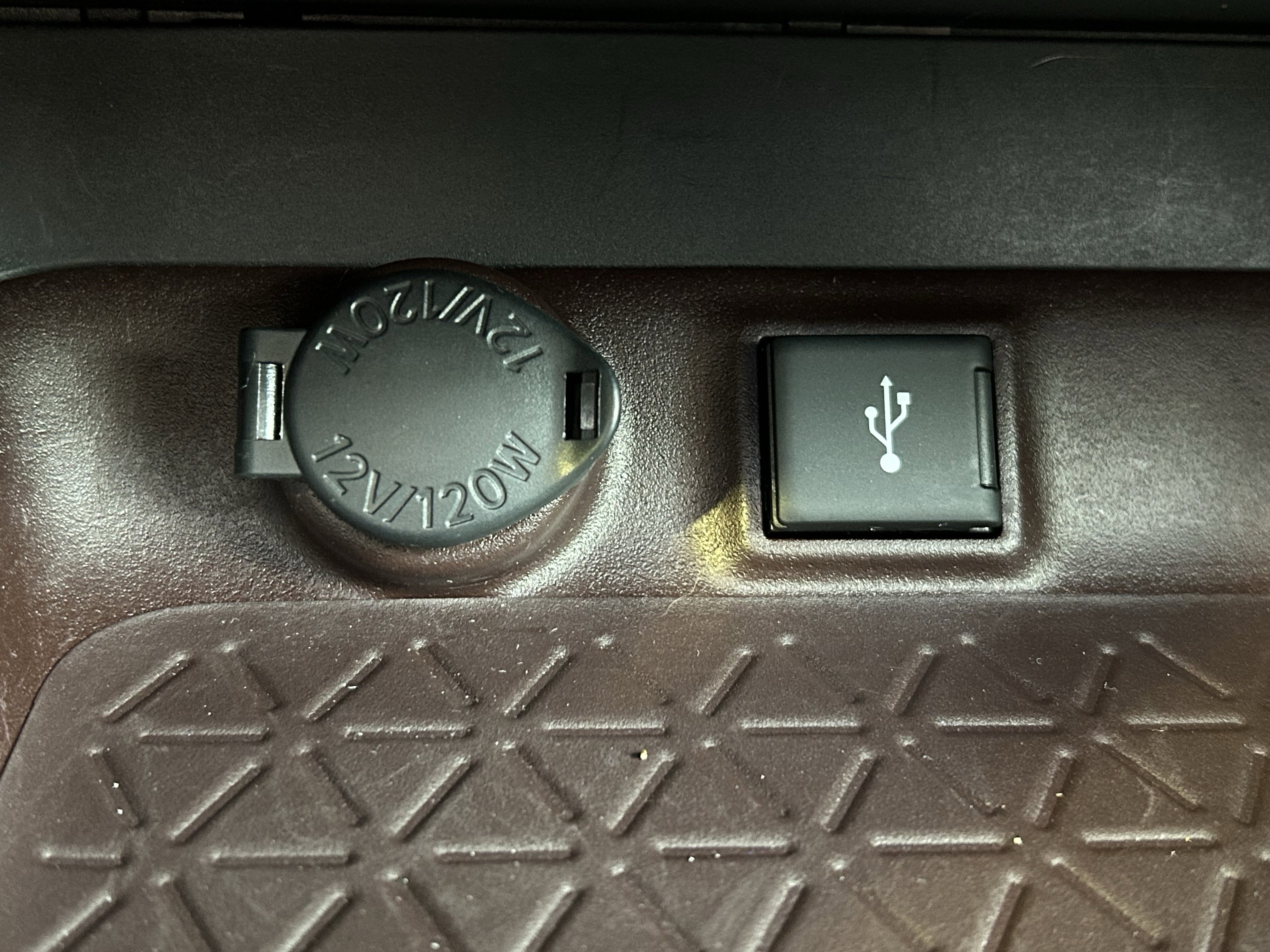 Certified 2021 Toyota RAV4 Limited w/ Limited Grade Weather Package image 33