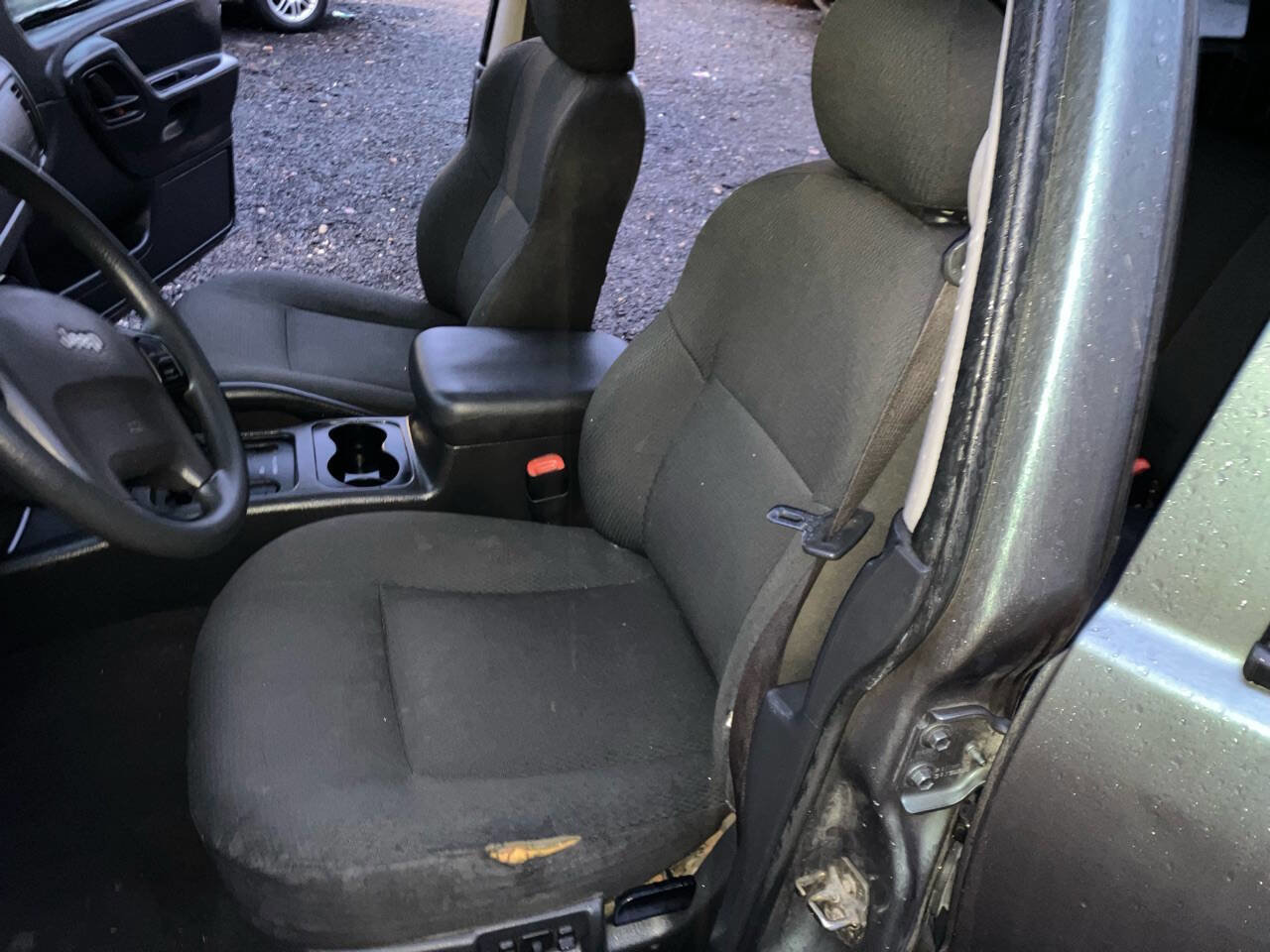 Used 2004 Jeep Grand Cherokee Laredo w/ Convenience Group image 17