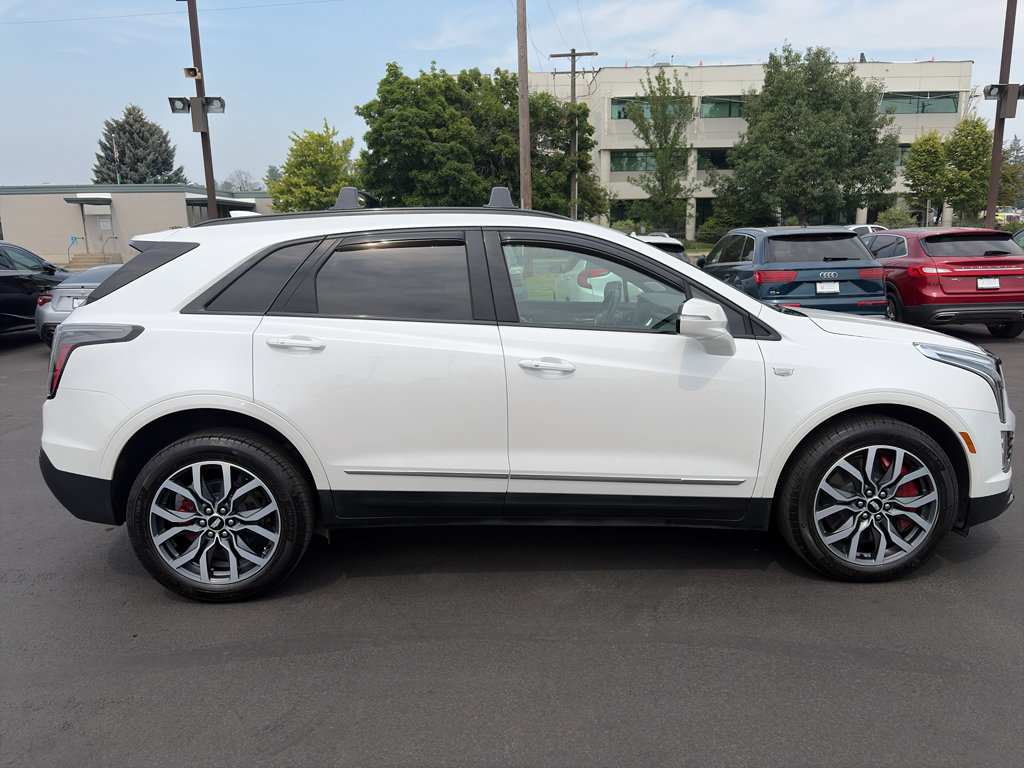 Used 2024 Cadillac XT5 Sportv w/ LPO, Floor Liner Package AWD/4WD image 8