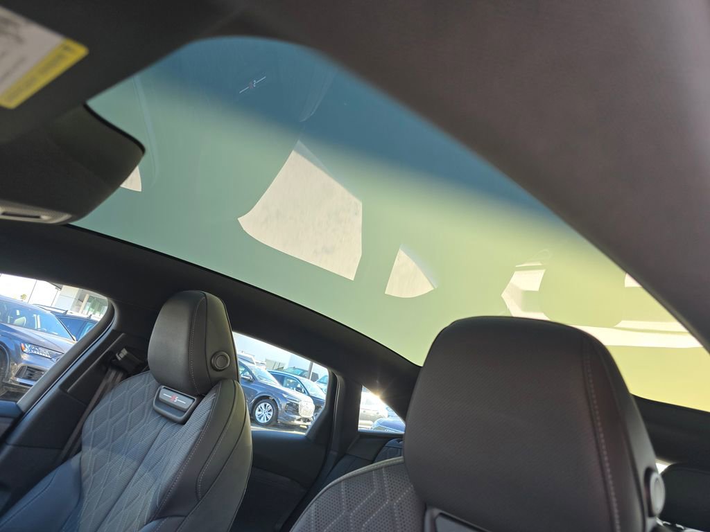 New 2025 Audi S6 e-tron Prestige image 5